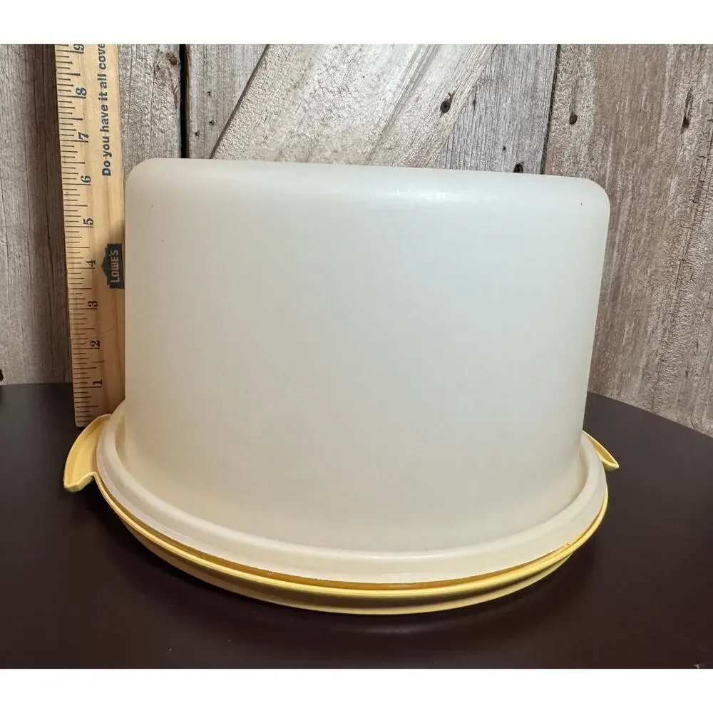 Vintage Tupperware Cake Saver #683 And #684 Carrier Taker Keeper Harvest Gold